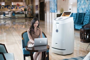 越凡創(chuàng)新新品發(fā)布，實(shí)力打造服務(wù)機(jī)器人行業(yè)矩陣，全面升級(jí)配送服務(wù)